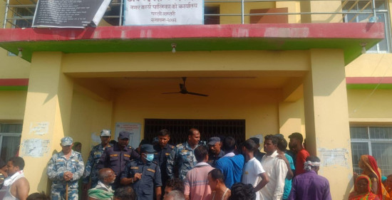 पोखरी विवादमा थुनिए नगरप्रमुख रामलखन