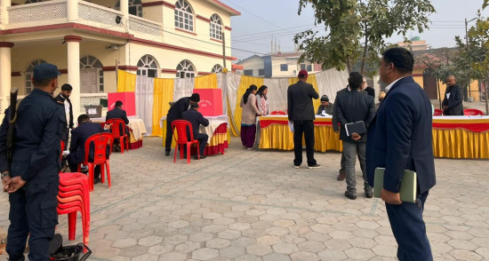 राष्ट्रियसभाको १७ सदस्यका लागि सातै प्रदेशमा मतदान सुरु