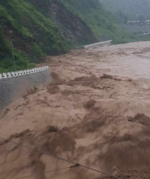 सत्तरी वर्षपछि उर्लिएका सुनकोशी र रोशी