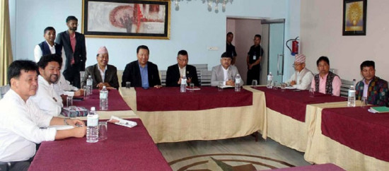 पुनः बस्ने निष्कर्षसहित सकियो संघर्ष समितिसँगको वार्ता