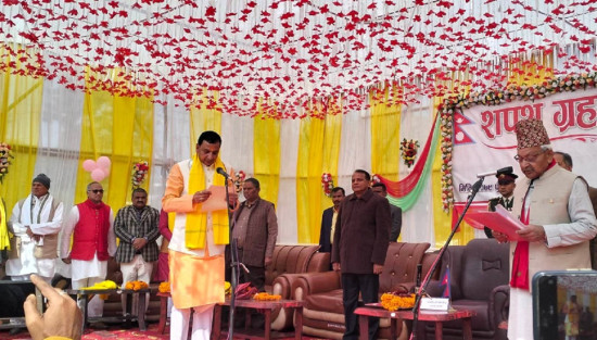 संघीयता गिज्याउँदै मधेसमा मन्त्रालय फुटाएर १४ मन्त्रीलाई भागबन्डा