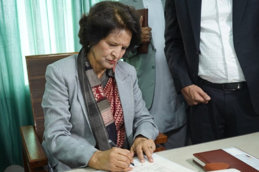 ‘जेनजी’ प्रदर्शनका घाइतेलाई मनोपरामर्श सेवा दिने नवनियुक्त स्वास्थ्यमन्त्रीको पहिलो निर्णय