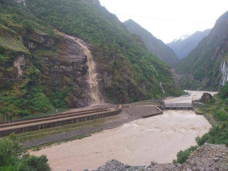 ऊर्जातर्फ २ अर्ब ४५ करोडको क्षति