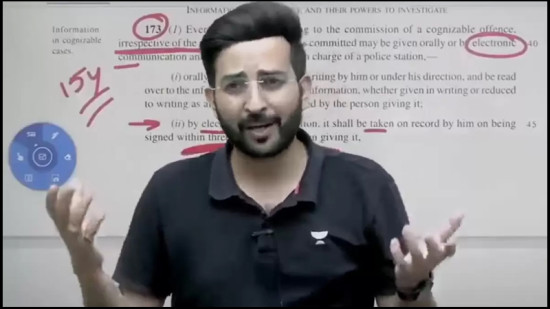 'पढेलेखेका उम्मेदवारलाई भोट दिनुपर्छ' भन्दा शिक्षकको जागिर गयो