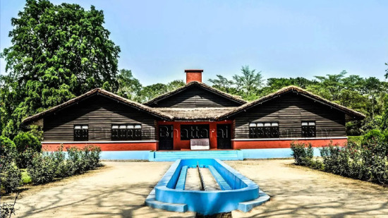 हराउँदै टिकापुर पार्कको आकर्षण