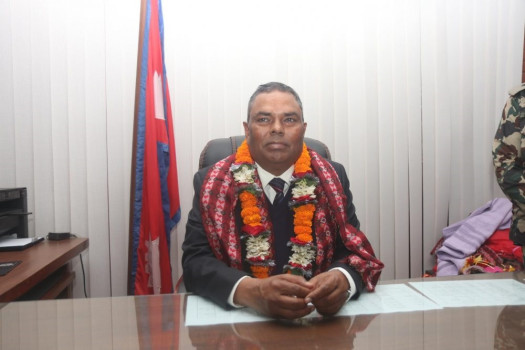 नवनियुक्त उपप्रधानमन्त्री यादवले सम्हाले पदभार