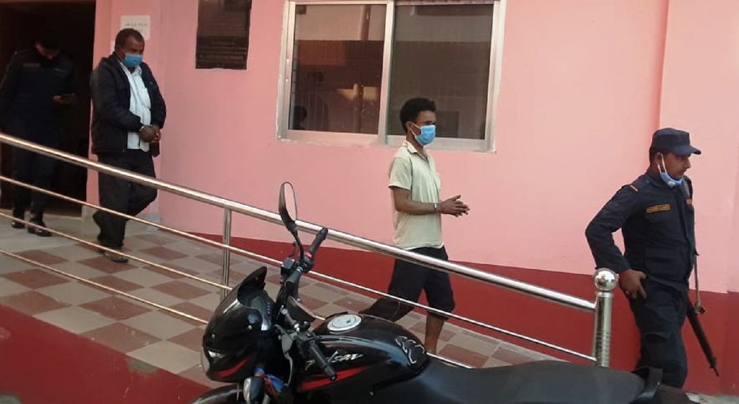 सहकारीको १ करोड ९० लाख हिनामिना गर्ने २ कर्मचारी पक्राउ