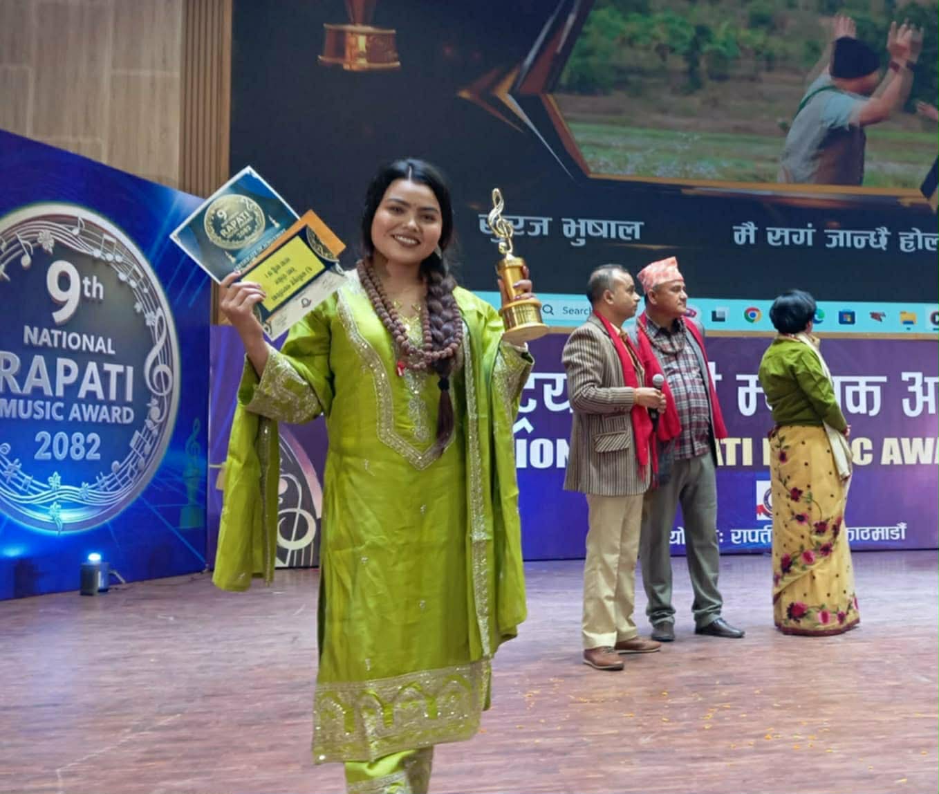 ‘नवौँ राप्ती म्युजिक अवार्ड’ जितेपछि रेखाले भनिन्- यसले थप जिम्मेवार बन्न प्रेरित गरेको छ