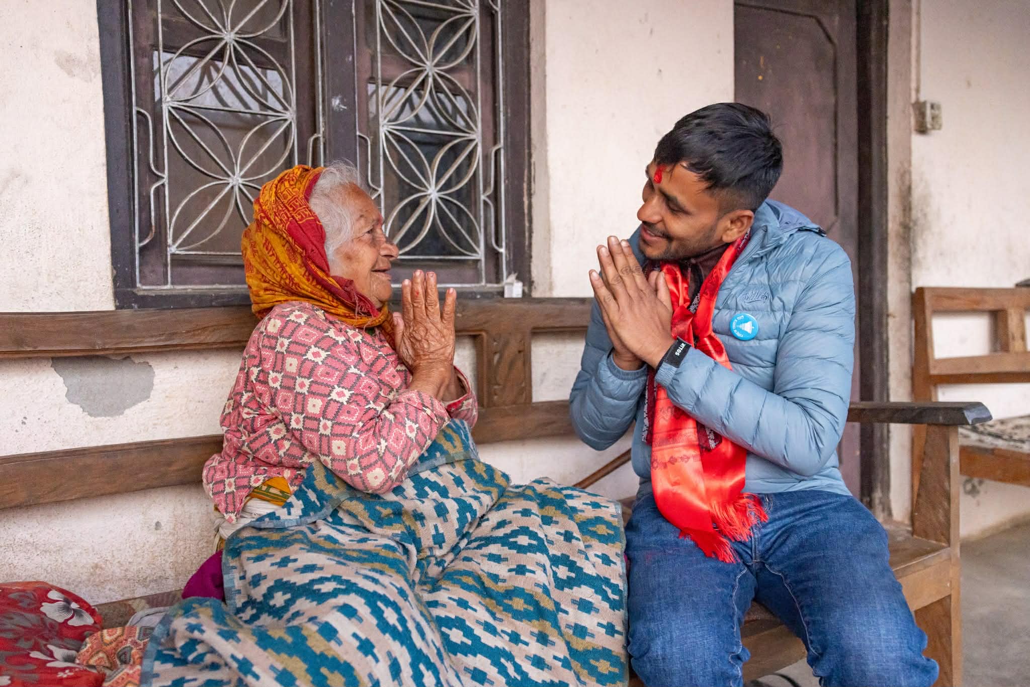 रास्वपा उम्मेदवार भट्टले बढाए रसुवामा घरदैलो अभियान, विकासको प्रतिवद्धता व्यक्त