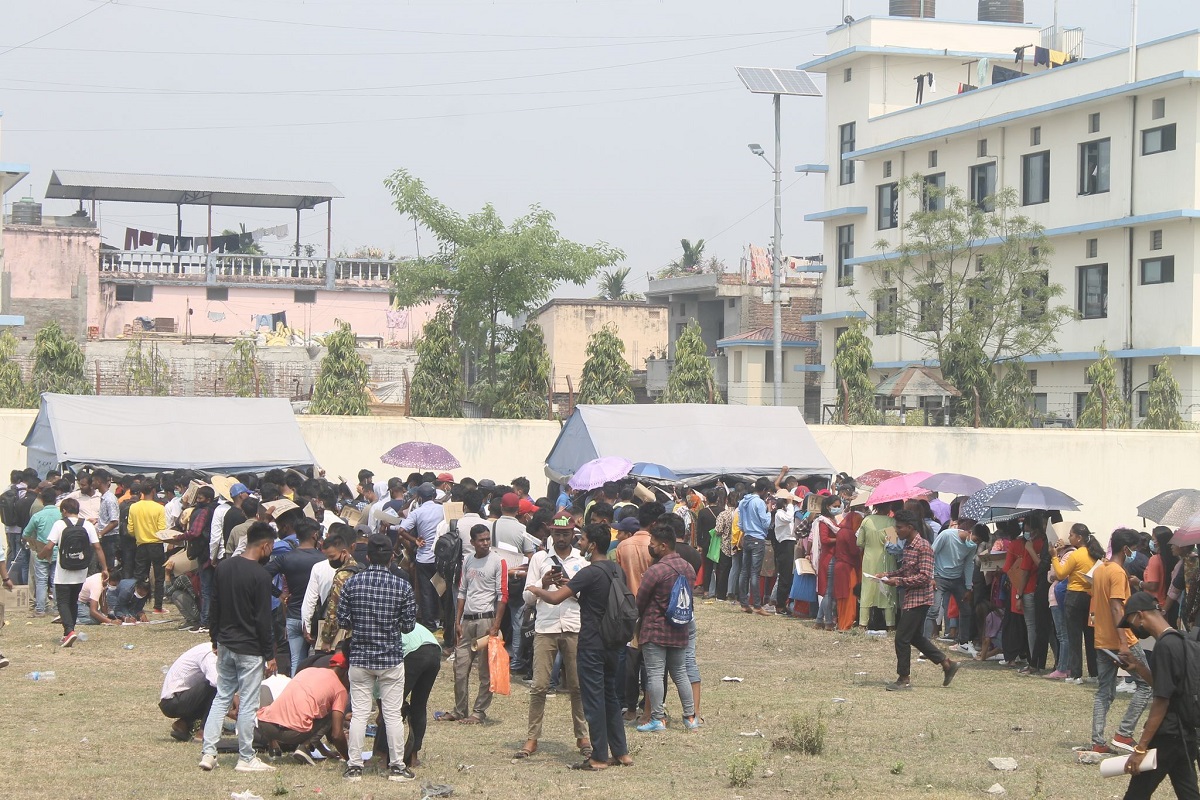 मोरङमा म्यादी प्रहरीका लागि तीन गुणाबढी आवेदन