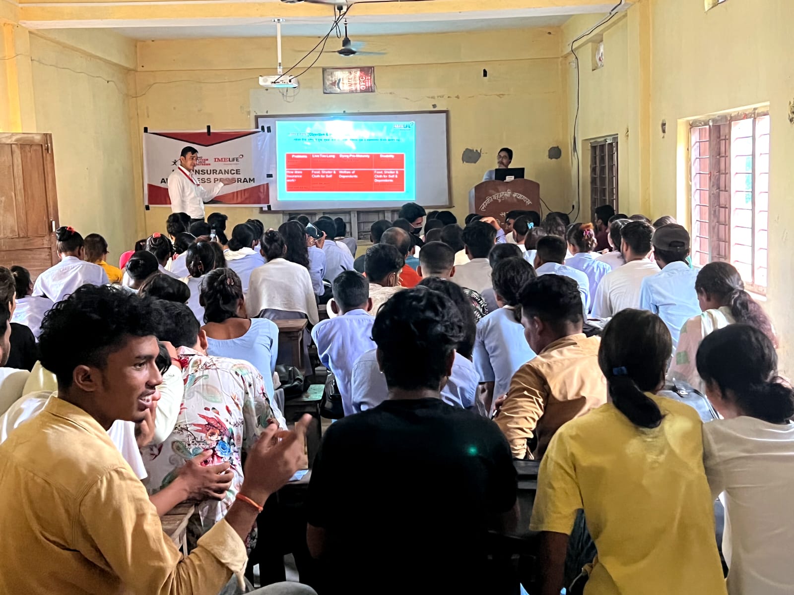५८ सय ४८ विद्यार्थीलाई आईएमई लाइफको बीमा साक्षरता