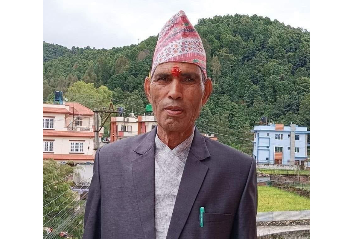 बद्री शर्मा बिनाडी, जसले डोटेली लोक साहित्यको संरक्षण गरिरहेका छन्