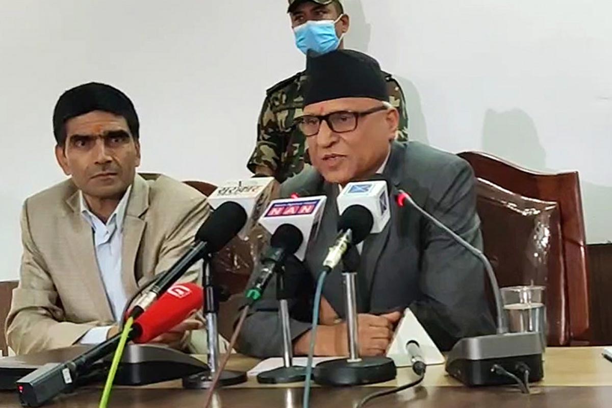 सरकारले करमा कटौती गर्दै घटायो पेट्रोलमा प्रतिलिटर २० र डिजेलमा २९ रुपैयाँ