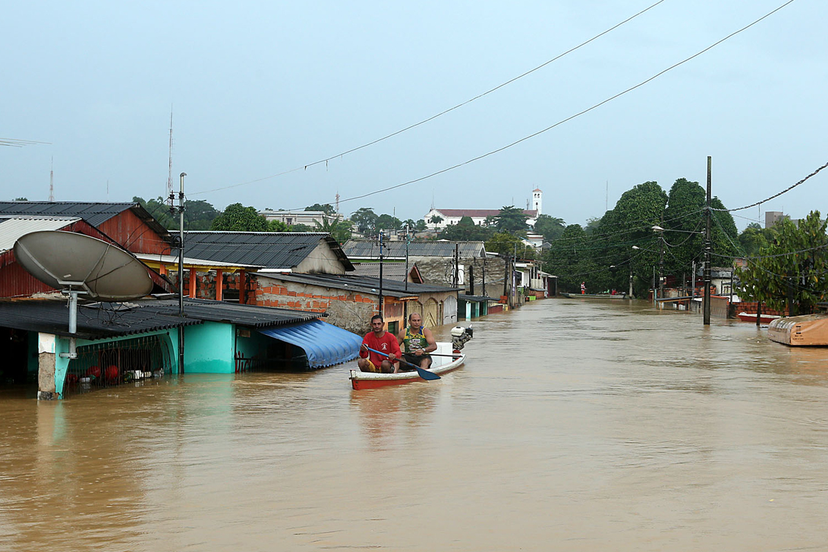 ब्राजिलमा बाढी, पहिरोमा परी मृत्यु हुनेको संख्या १०४ पुग्यो