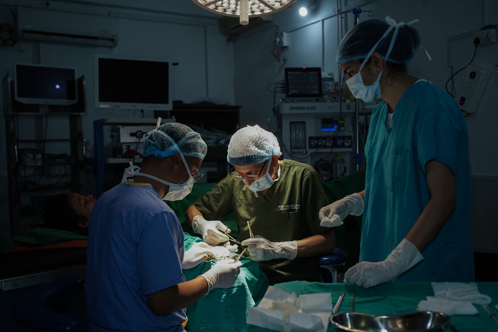 नबिल बैंकद्वारा धनगढीमा निःशुल्क जलन उपचार शिविर सम्पन्न