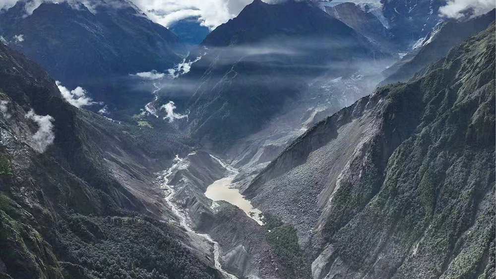 चीनले दियो सीमाको ताल फुटेको सुचना, तटीय क्षेत्रमा सतर्क रहन अपिल