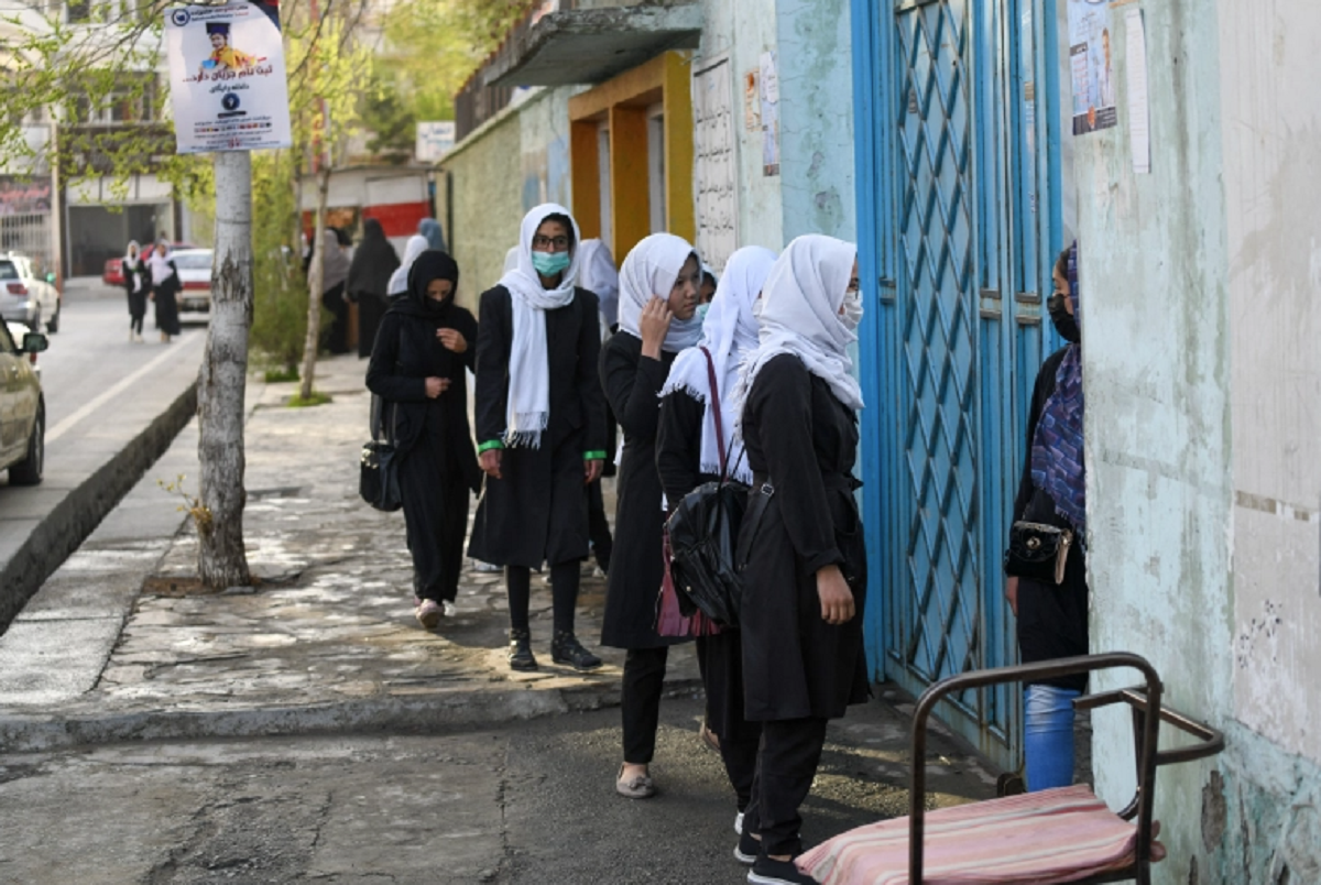 अफगानिस्तानमा ६ कक्षामाथिका छात्रालाई विद्यालय जान प्रतिबन्ध