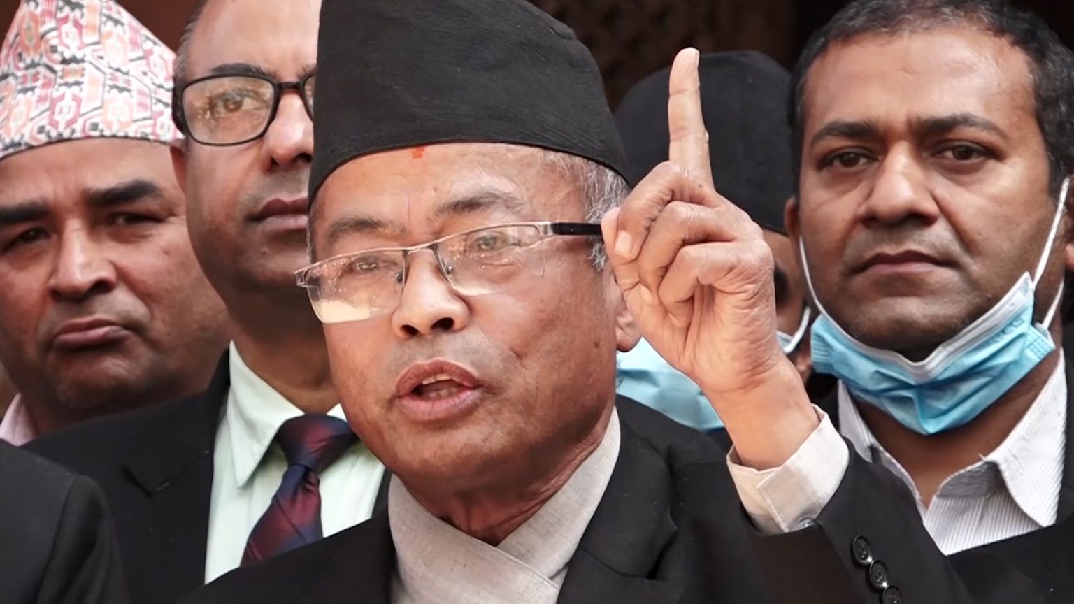 'महाभियोग टुंगो नलागी महाअभियुक्त काममा काममा फर्कन मिल्दैन'