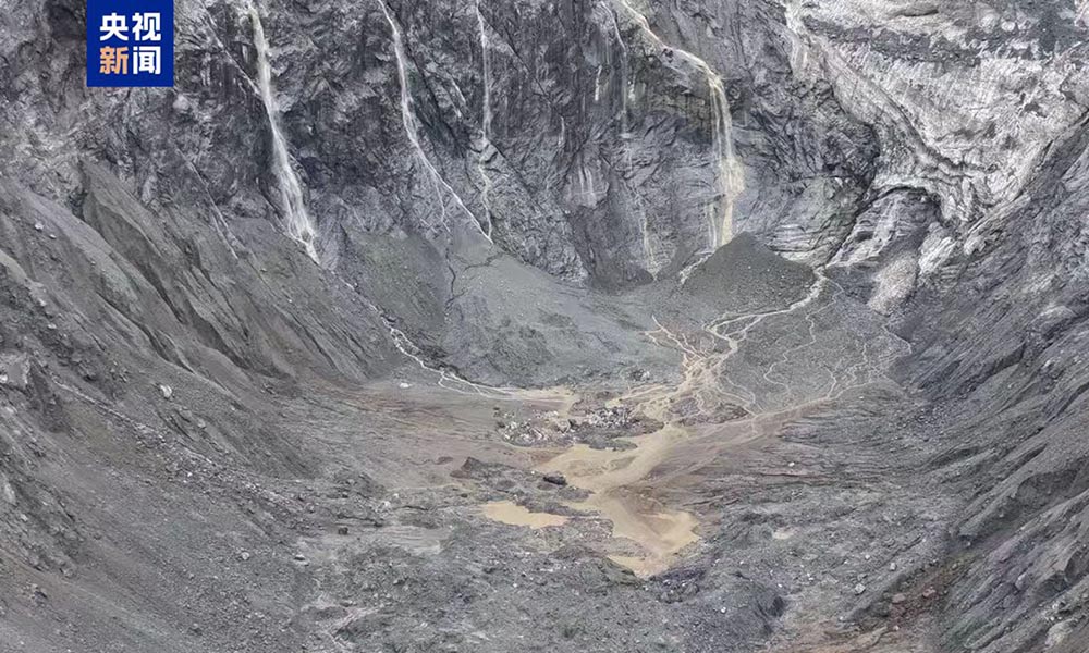 चीनले भन्यो- हिमनदी भत्किने जोखिम अझै छ