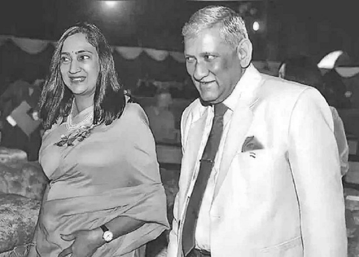 हेलिकोप्टर दुर्घटनामा भारतीय सेनाप्रमुख रावत दम्पतीसहित १३ जनाको मृत्यु