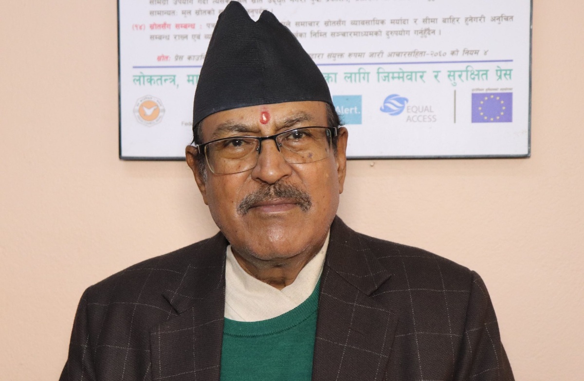 केपी शर्मा ओली र रमेश लेखकविरुद्धको जाहेरी आयोगले पठायो फिर्ता