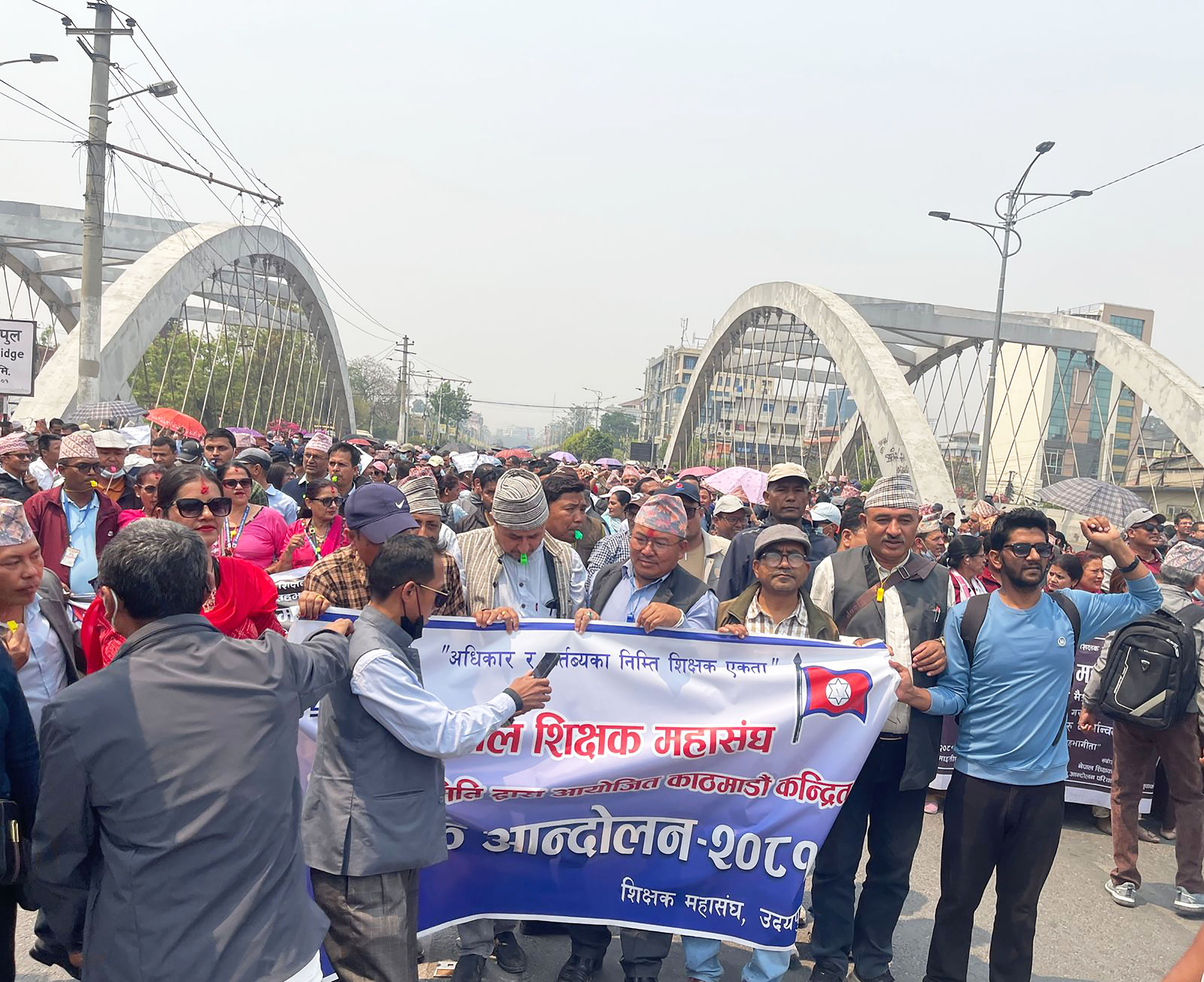 सरकारद्वारा आन्दोलनरत शिक्षकलाई कक्षाकोठामा फर्कन अनुरोध