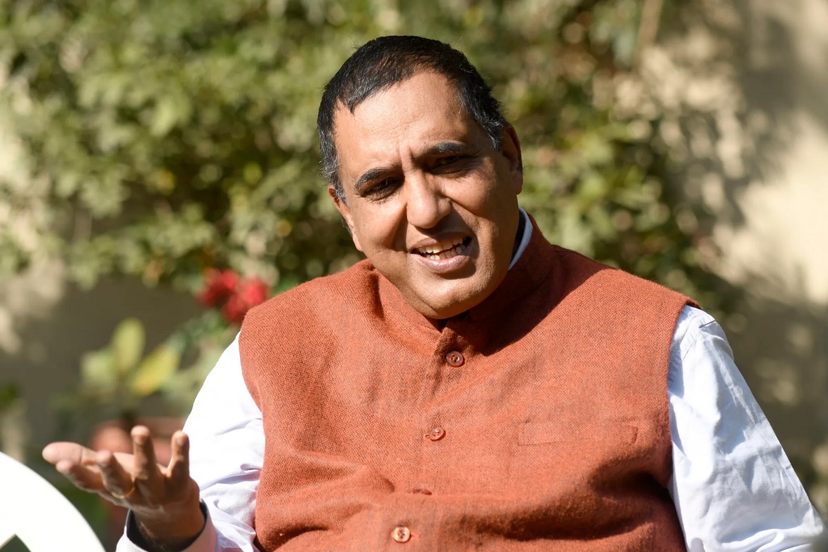 अध्येता हरि शर्माको मिडिया नजरः  पत्रकार पत्रकारजस्ता छैनन्, सम्पादक व्यवस्थापक भए