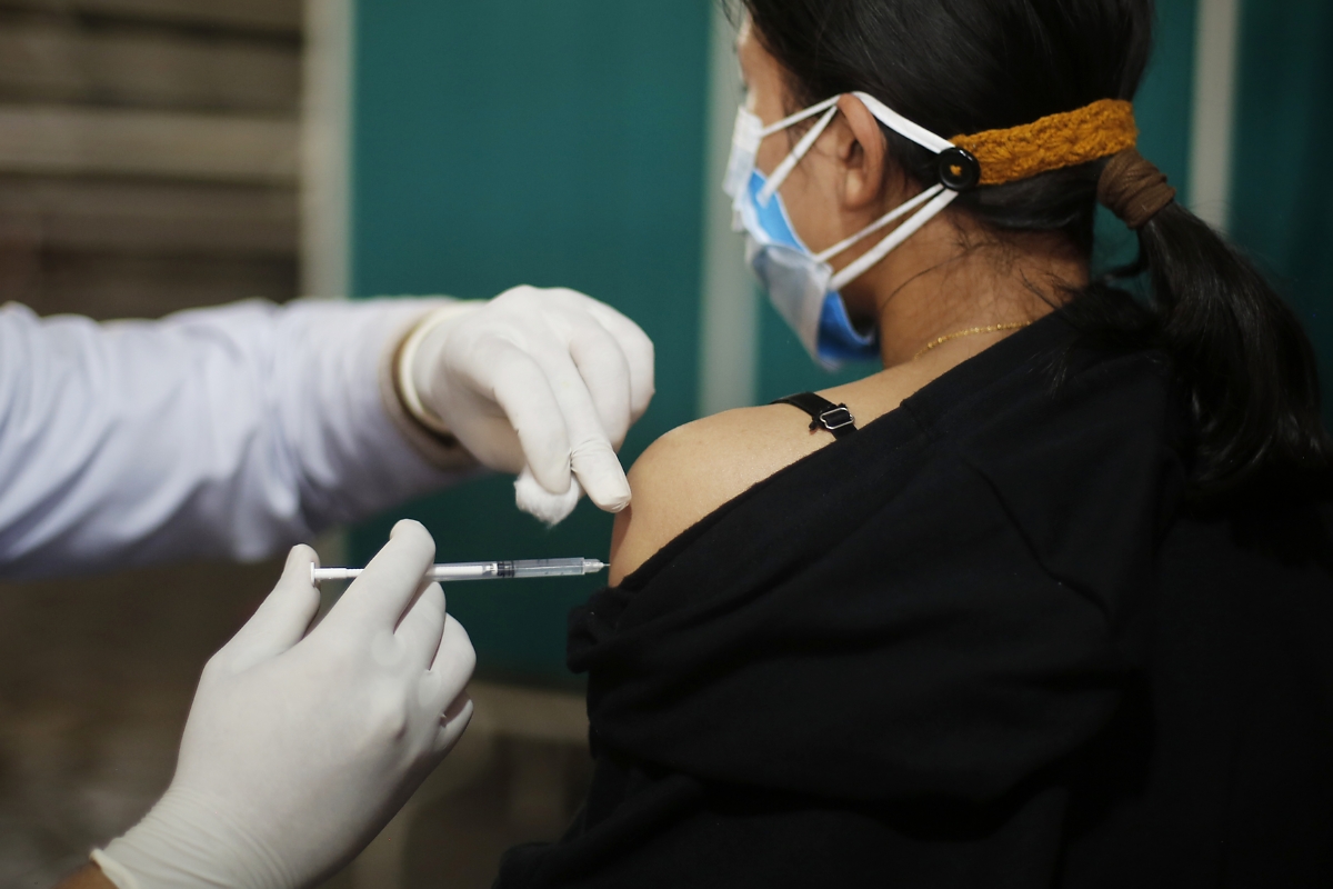 सोमबारदेखि काठमाडौं महानगरमा फाइजरको दोस्रो मात्रा दिइने