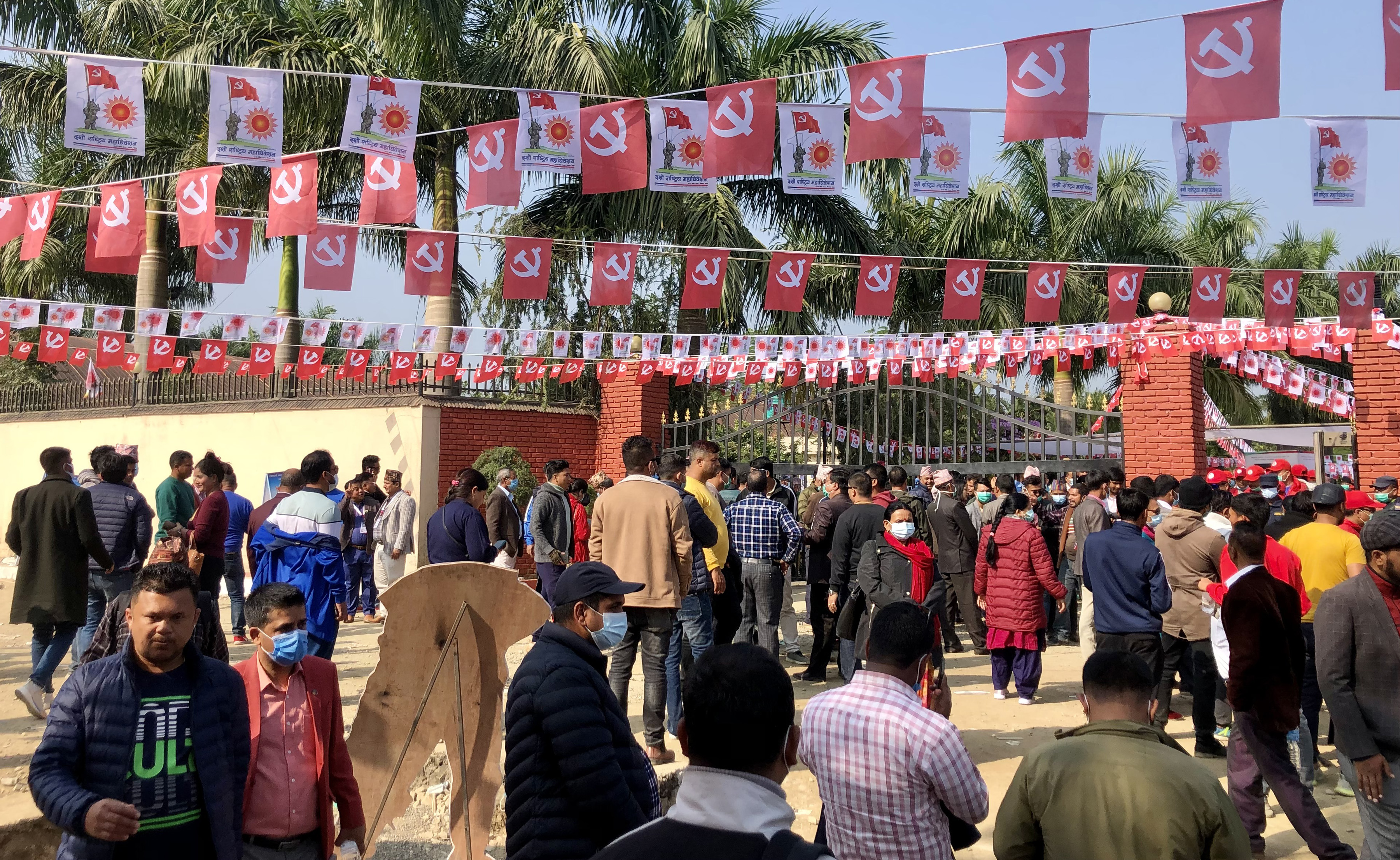 एमाले महाधिवेशन : नेतृत्वमा ९० प्रतिशत सहमति, रावलको बारेमा टुंगो लागेन