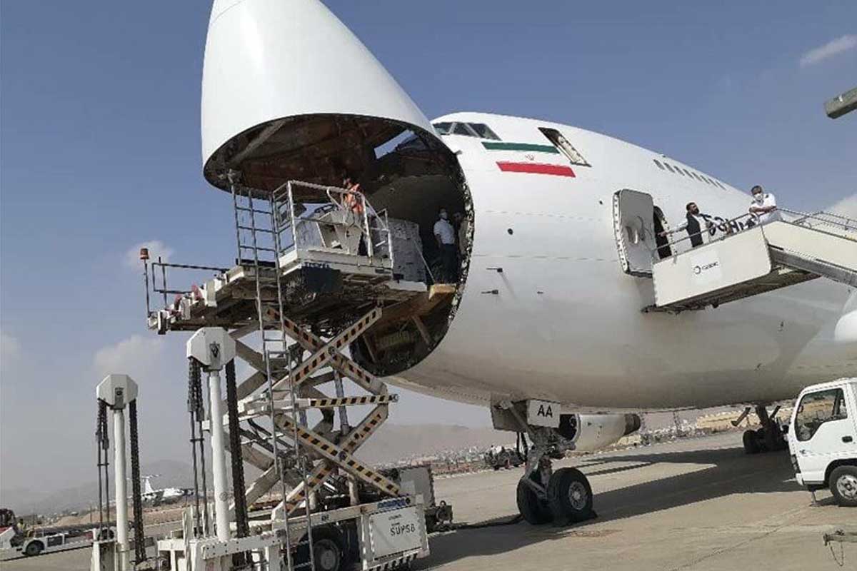 इरानको मानवीय सहायता सामग्री अफगानिस्तानको पूर्वी प्रान्त नान्गाहारमा