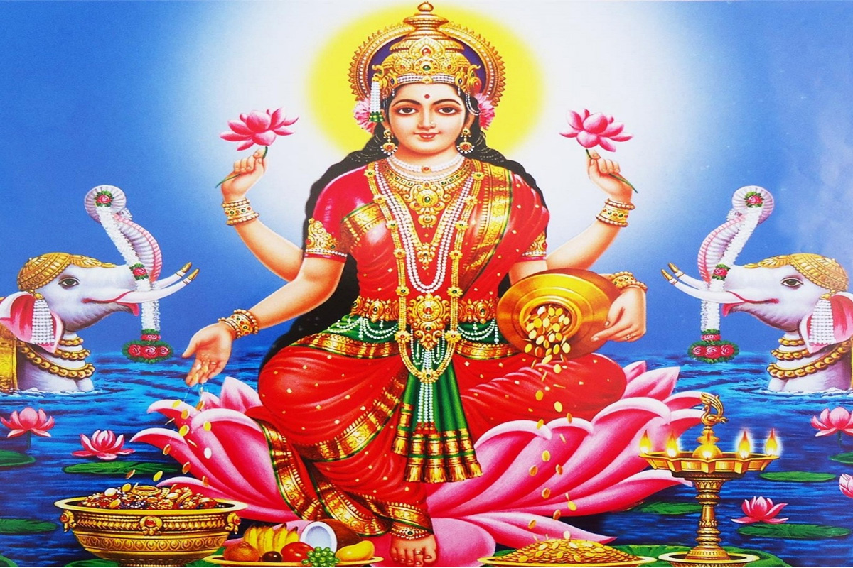 धन र समृद्धिको कामनासहित आज लक्ष्मी पूजा गरिँदै