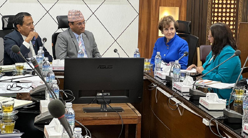 एमसीसीका सीईओसँग उर्जामन्त्रीले भने - परियोजना समयमै सम्पन्‍न गर्न कुनै कसर बाँकी राख्दैनौं 
