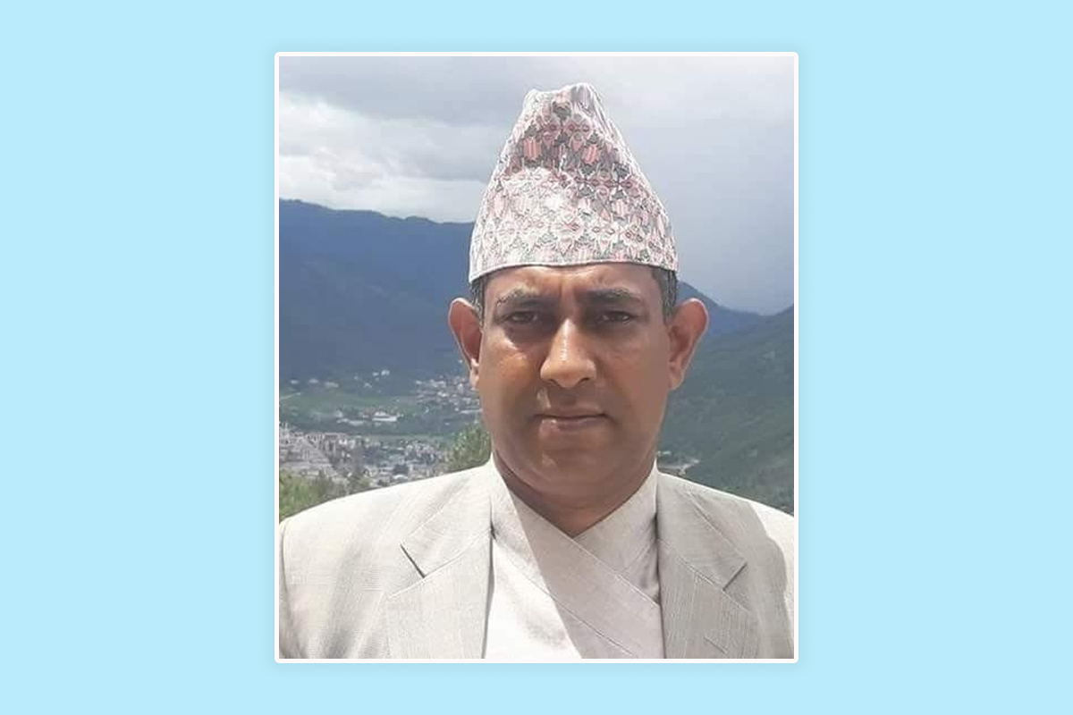 नेपाल सरकारका सचिवले भने - थुइक्क जागिर