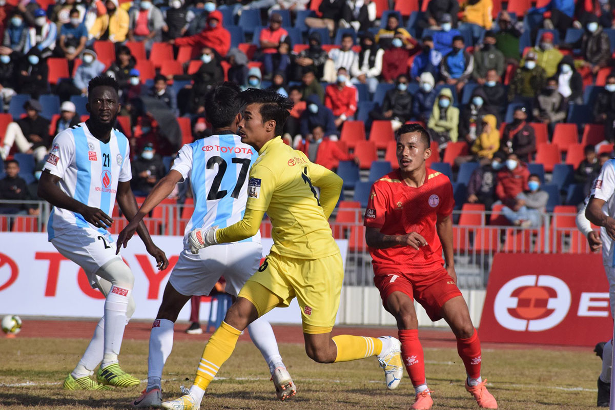 मनाङ मर्स्याङ्दीलाई दुई अंकको अग्रता