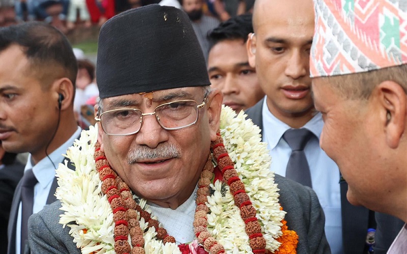 Prachanda-in-pashupatinath-2311686487927.jpg