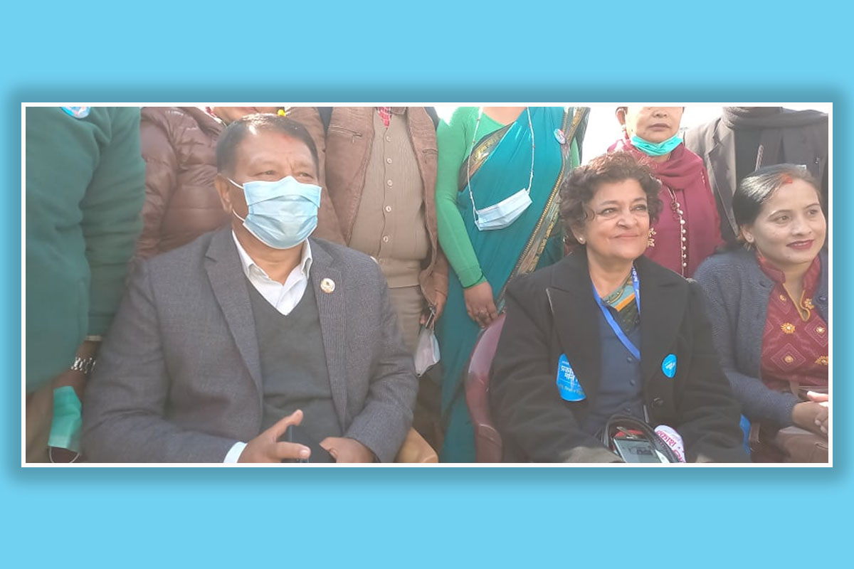 प्रकाशमान सभापति र सुजाताले उपसभापतिमा उम्मेदवारी घोषणा गर्दै