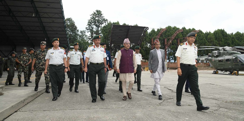 सेनाको हवाई सेवालाई अझै विश्‍वस्‍नीय र सेवामुखी बनाउन उपप्रधानमन्त्री खड्काको निर्देशन 