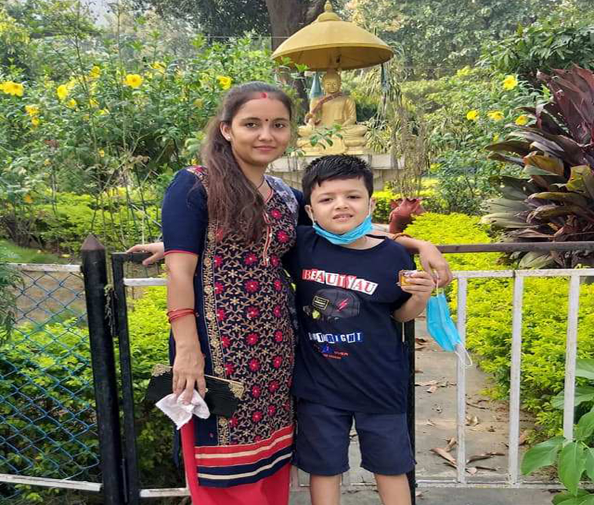 नौ वर्षीय छोरासहित ३१ वर्षीया महिला बेपत्ता