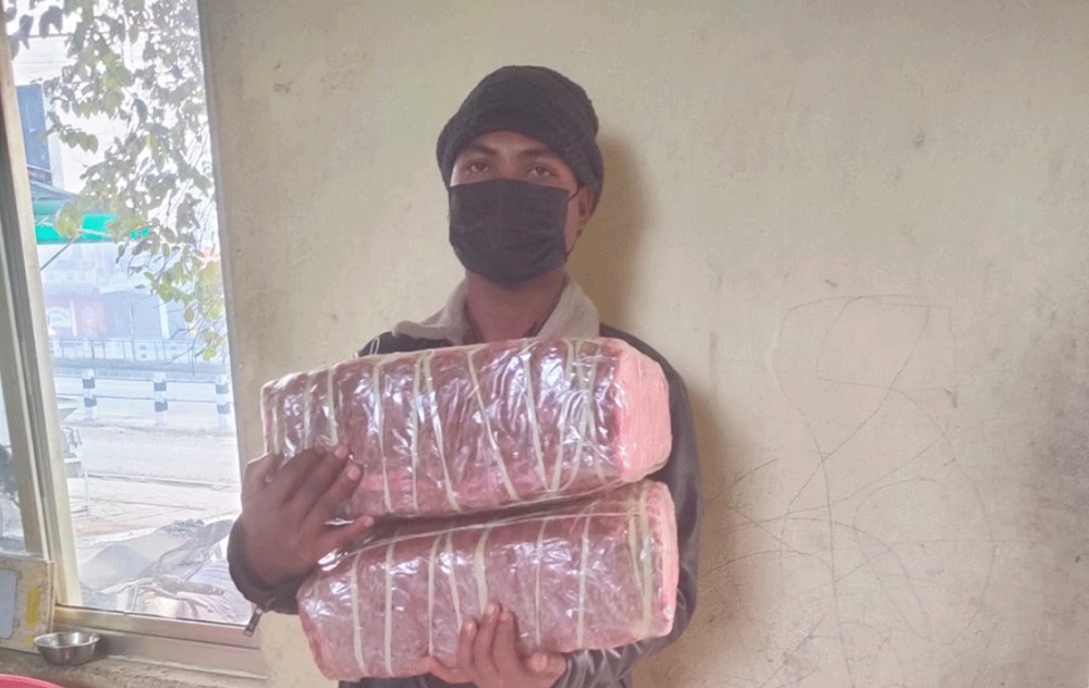 दश किलो गाँजासहित एक जना पक्राउ