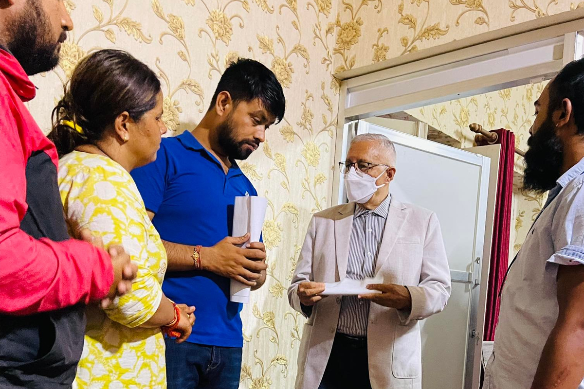 रचनात्मक विद्रोह गर्न शेखर समूहका कार्यकर्ताद्वारा नेताहरुलाई आग्रह
