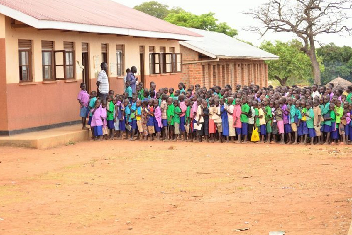 युगाण्डामा दुई वर्षपछि विद्यालय खुला