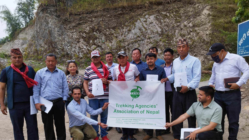 मनास्लु र अन्नपूर्णलाई जोडेर नयाँ पदमार्ग निर्माण गर्न सम्झौता