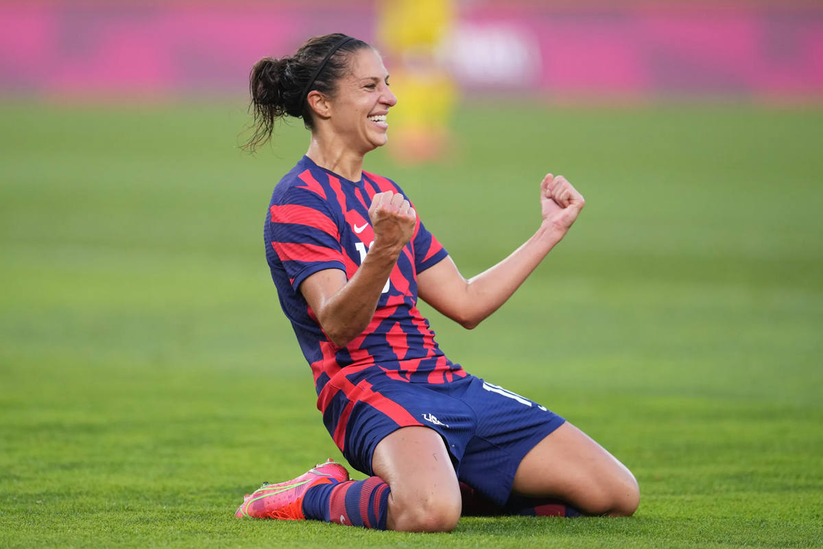 अमेरिकी फुटबलर कार्लीले गरिन् संन्यासको घोषणा