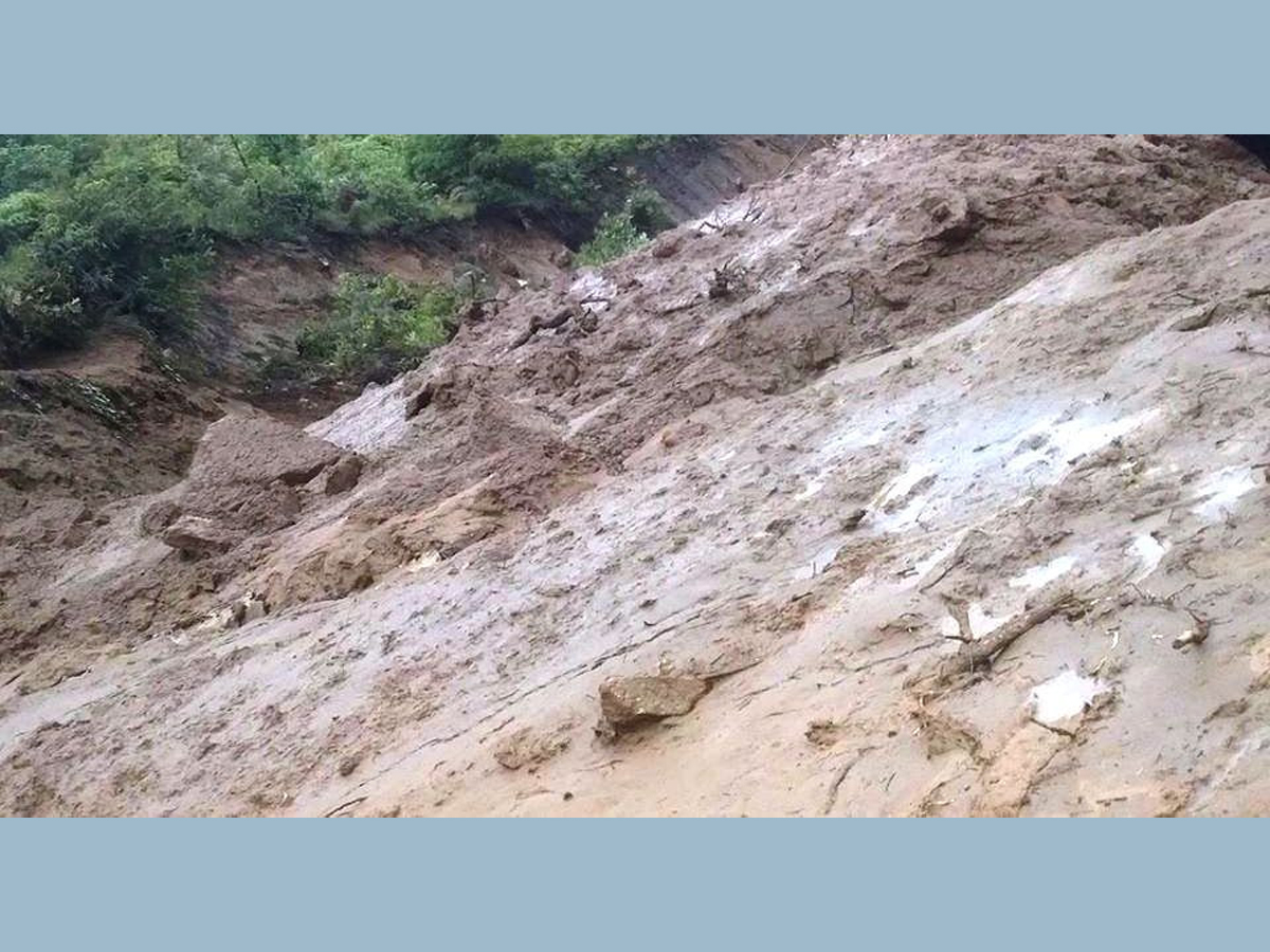 पहिरोमा परेर एकको मृत्यु