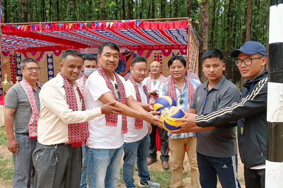 बुटवलमा पुरुष भलिबल प्रतियोगिता सुरु