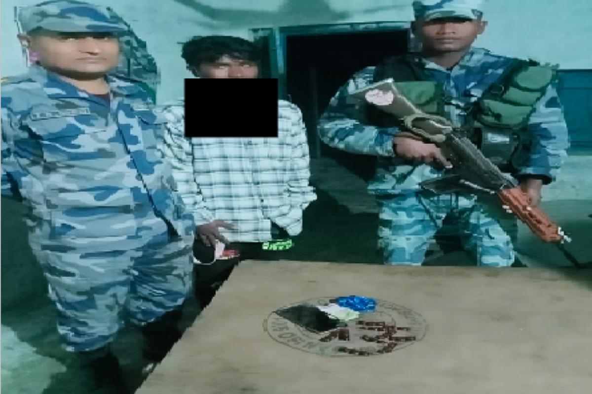 लागूऔषधसहित एक जना पक्राउ