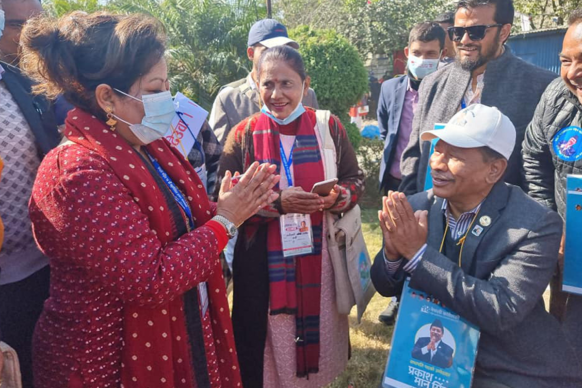 प्रकाशमान र आरजुबीच जम्काभेट, आफैंलाई मागे भोट