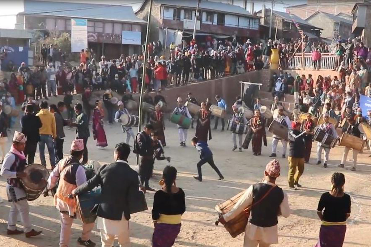 लिम्बु समुदायले चासोक तङनाम मनाउँदै