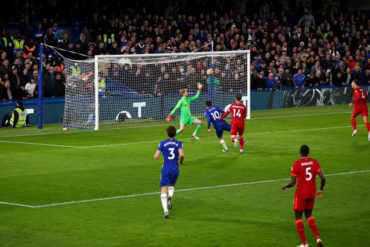 दुई गोलले पछि परेको अवस्थामा चेल्सीले लिभरपुलसँग गर्‍यो बराबरी