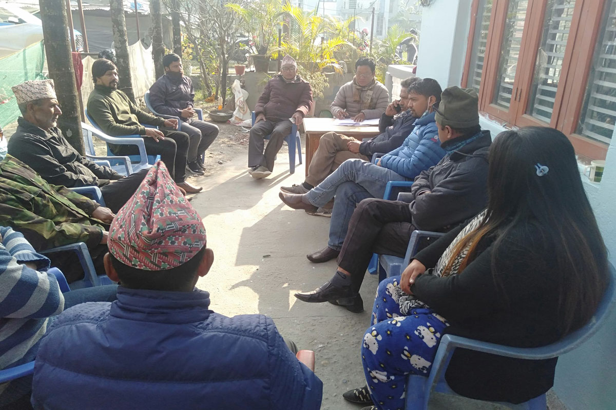 पार्टी हितविपरीत काम गर्ने नेतालाई माओवादी दमकको 'रातो कार्ड'